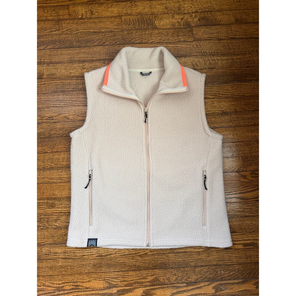 Oiselle AT Fleece Sherpa Cream Vest, L